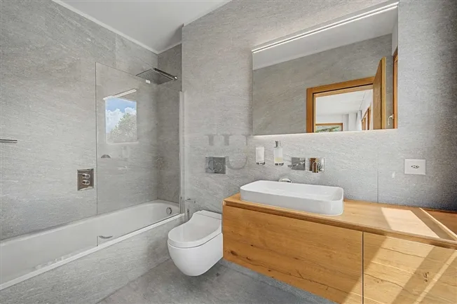 4.5 Zimmer Wohnung, 7032 Laax GR