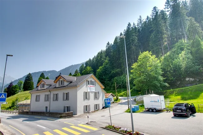 4.5 Zimmer Reihenfamilienhaus in Churwalden – foto 2 di 5