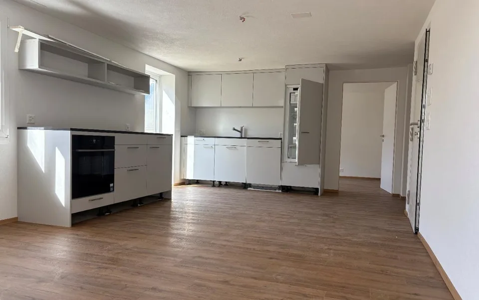 3.5 Zimmer Wohnung in Disentis-Mustér – Foto 2 von 8