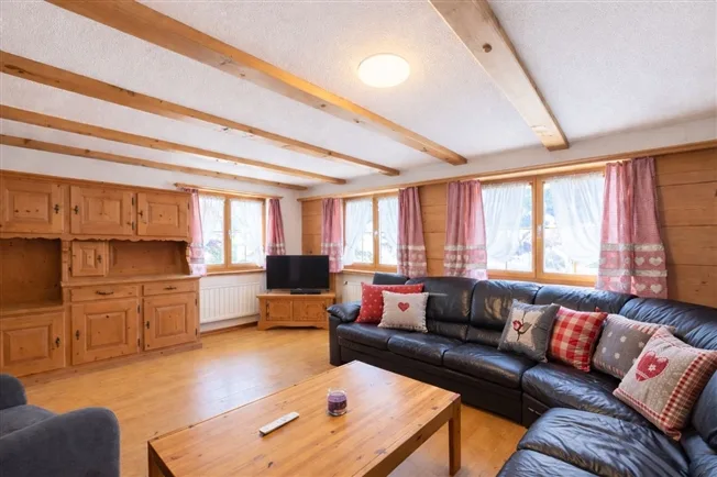 4.5 Zimmer Wohnung in Klosters Dorf – photo 4 of 10