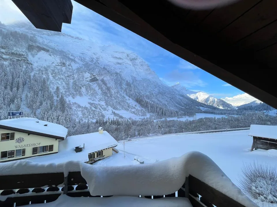 2.5 Zimmer Attikawohnung, 7435 Splügen