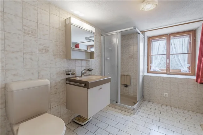 8.5 Zimmer Einfamilienhaus in Fuldera – Foto 6 von 8