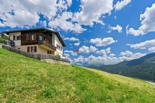 4 Zimmer Chalet in Tschlin – Foto 13 von 16