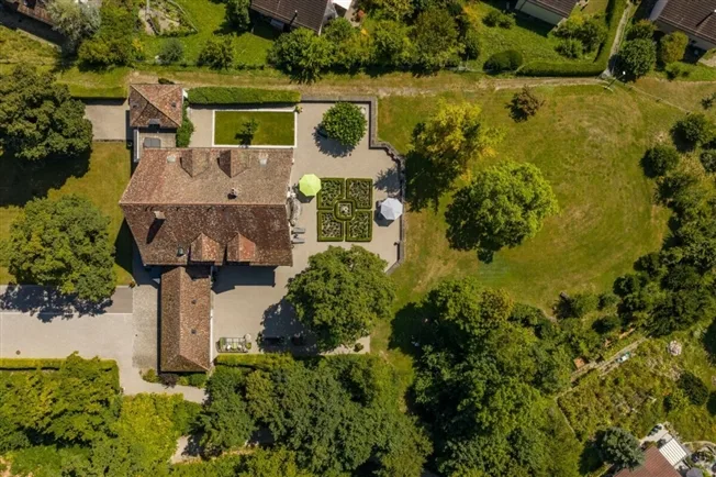 Villa in Zürich – photo 13 of 19