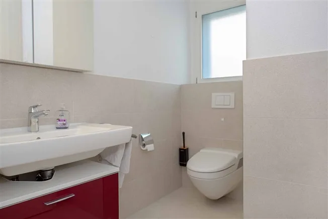 6.5 Zimmer Einfamilienhaus in Adlikon ZH – Foto 9 von 13