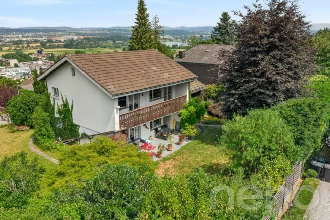 7 Zimmer Einfamilienhaus in Fällanden – photo 10 sur 12