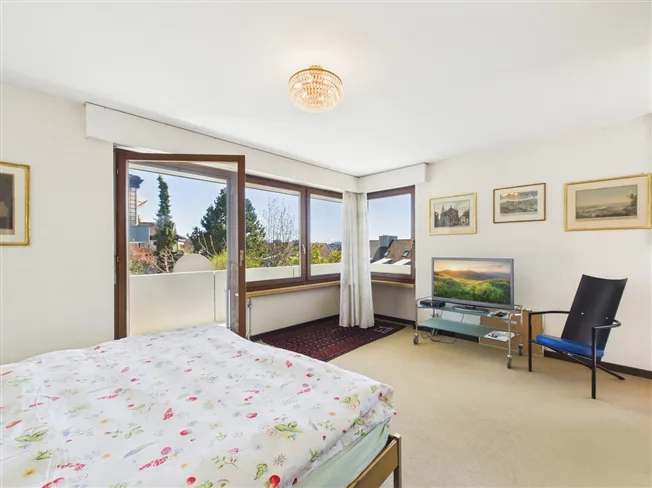 6.5 Zimmer Einfamilienhaus in Uitikon – Foto 4 von 10
