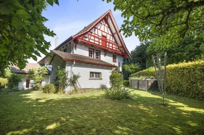 14.5 Zimmer Einfamilienhaus, 8172 Niederglatt ZH