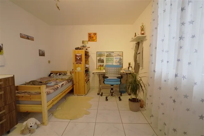 4.5 Zimmer Einfamilienhaus in Wasterkingen – Foto 6 von 17
