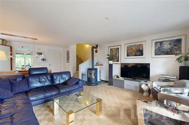 6.5 Zimmer Reihenfamilienhaus in Rafz – Foto 5 von 12
