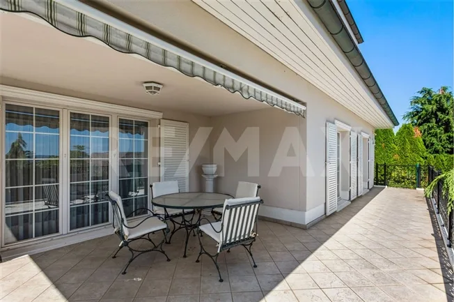 8 Zimmer Villa, 8234 Stetten SH