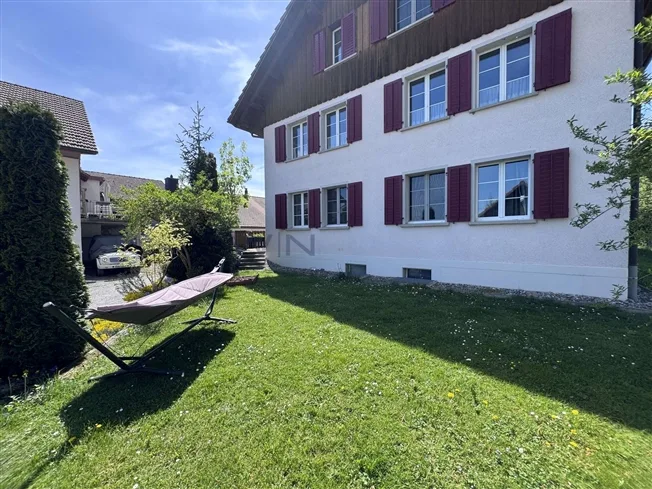 3.5 Zimmer Wohnung in Gerlikon – Foto 2 von 11