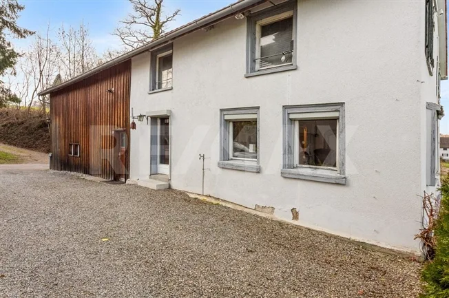 4.5 Zimmer Einfamilienhaus in Zuben – photo 4 sur 13
