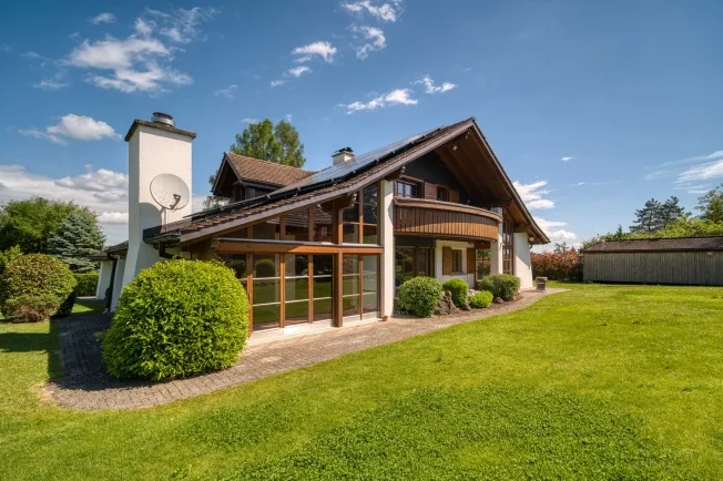 6.5 Zimmer Einfamilienhaus in Bottighofen – Foto 5 von 8