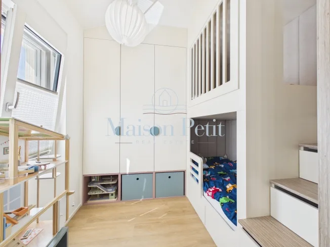 7.5 Zimmer Einfamilienhaus in Dübendorf – photo 3 of 13
