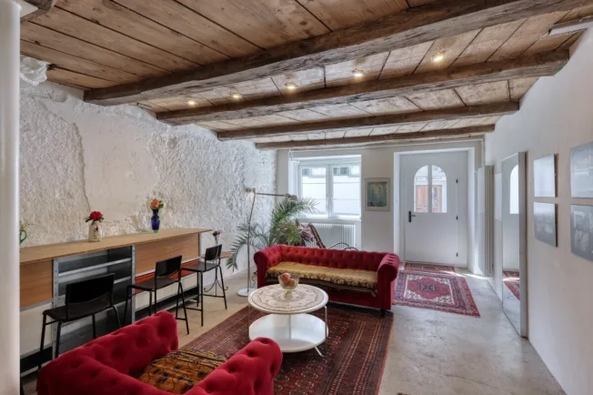 7.5 Zimmer Einfamilienhaus in Grüningen – photo 2 sur 12