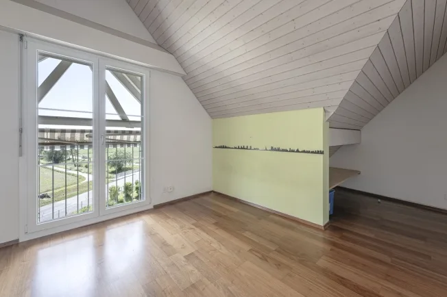4.5 Zimmer Maisonette in Dürnten – Foto 9 von 13