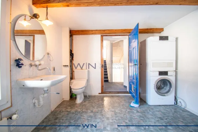 10.5 Zimmer Einfamilienhaus in Luchsingen – Foto 8 von 9