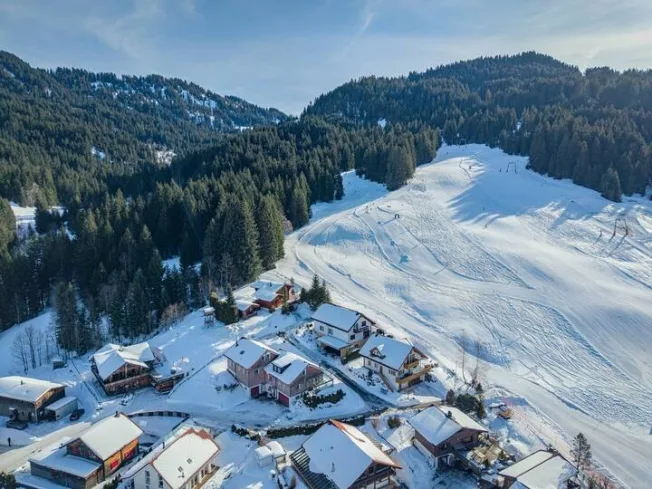 5.5 Zimmer Einfamilienhaus in Alpthal – foto 7 di 8