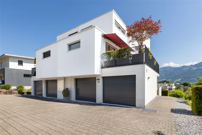 6 Zimmer Einfamilienhaus in Tuggen – photo 10 sur 14