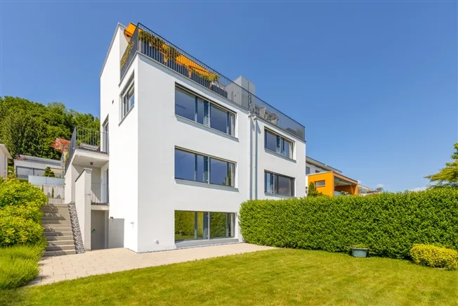 6 Zimmer Einfamilienhaus in Tuggen – photo 12 sur 14
