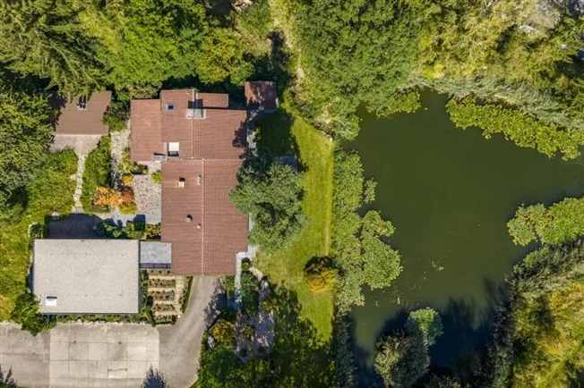 Villa für Freigeister und Lebenskünstler auf 10'000 m² zwischen Zür... – Foto 8 von 19