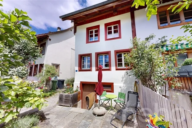5.5 Zimmer Reihenfamilienhaus in Mettmenstetten – Foto 2 von 12
