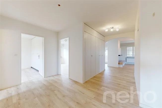 4.5 Zimmer Attikawohnung in Berikon – foto 5 di 11