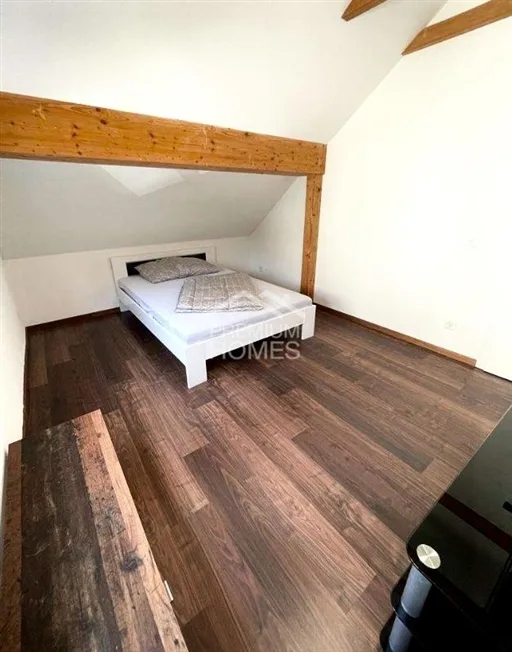 9.5 Zimmer Einfamilienhaus in Gaiserwald – Foto 8 von 9