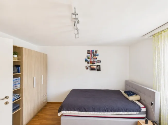 6.5 Zimmer Doppeleinfamilienhaus in Andwil SG – foto 8 di 20