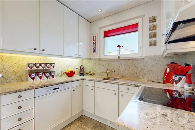 6.5 Zimmer Einfamilienhaus in Zuzwil SG – photo 2 sur 10