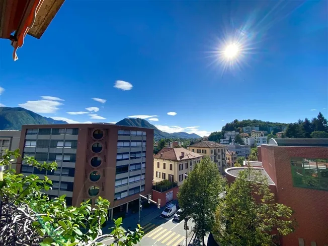 Ampio 5.5 locali in zona centrale a Lugano – foto 12 di 12