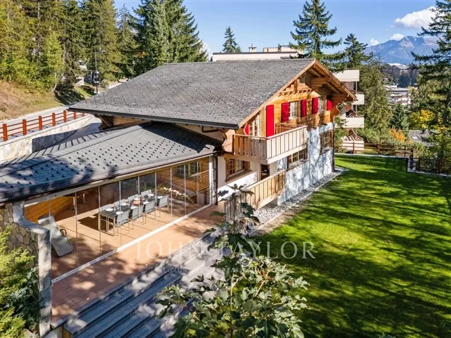 5.5 Zimmer Chalet in Montana – Foto 2 von 20