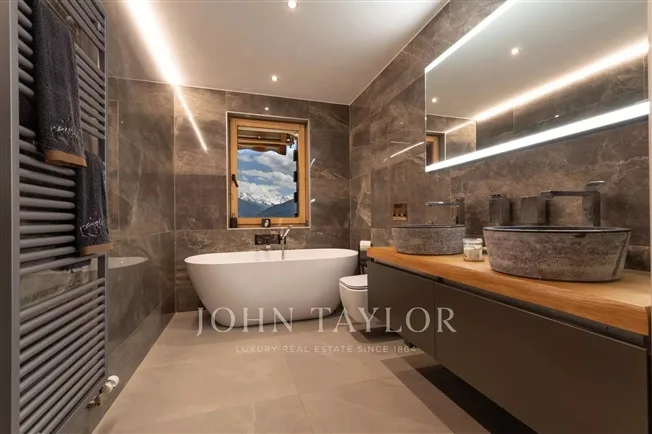 9 Zimmer Chalet in Montana – foto 7 di 11
