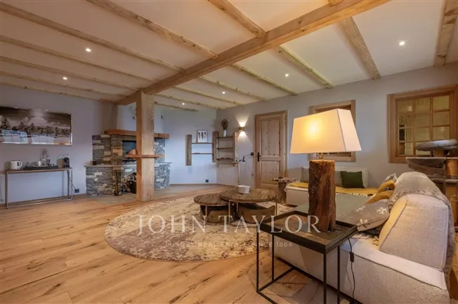 9 Zimmer Chalet in Montana – foto 10 di 11