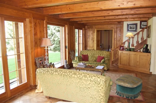 7.5 Zimmer Chalet in Crans-Montana – Foto 2 von 20