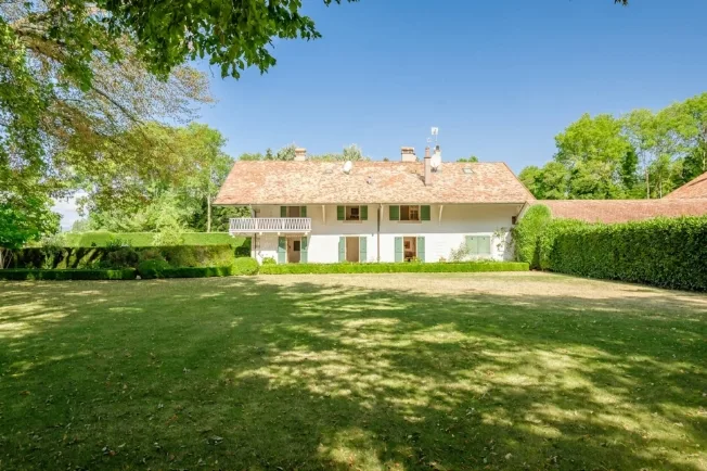 9 Zimmer Einfamilienhaus in Presinge – Foto 12 von 12