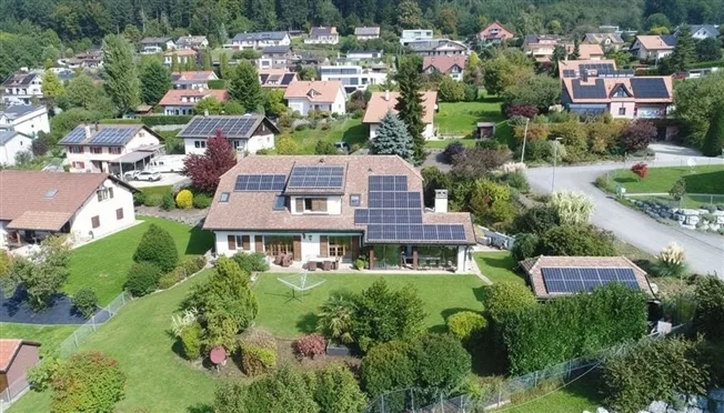 10 Zimmer Einfamilienhaus in Ursy – Foto 3 von 12