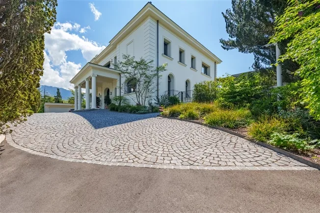 11 Zimmer Einfamilienhaus in Montreux – Foto 3 von 20