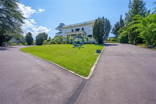 11 Zimmer Einfamilienhaus in Montreux – Foto 6 von 20