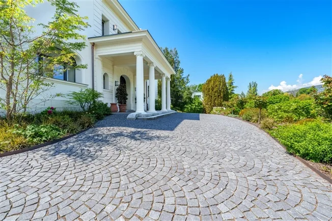 11 Zimmer Einfamilienhaus in Montreux – Foto 2 von 20