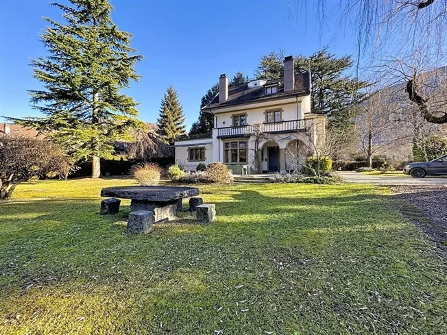 10.5 Zimmer Einfamilienhaus, 1844 Villeneuve VD