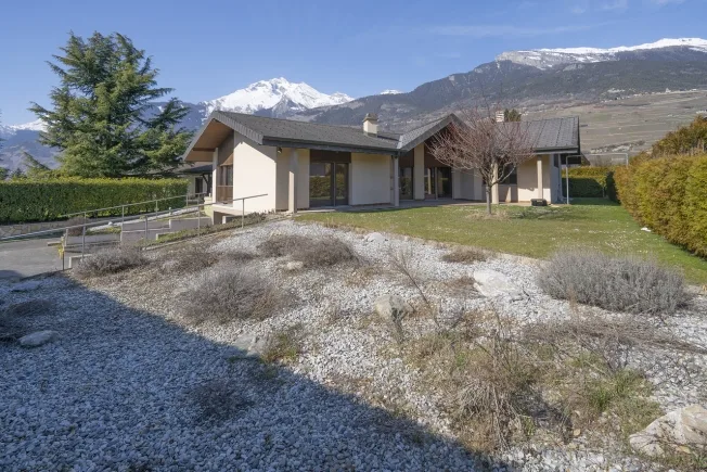 5.5 Zimmer Einfamilienhaus in Conthey – foto 11 di 13