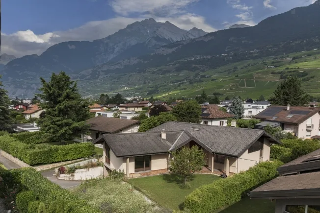 5.5 Zimmer Einfamilienhaus in Conthey – foto 2 di 13