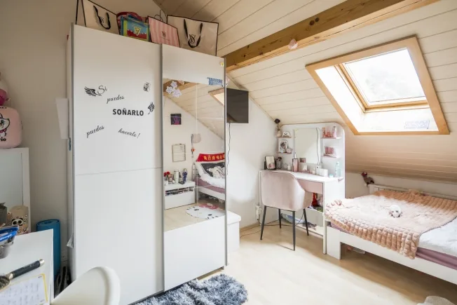 6.5 Zimmer Einfamilienhaus in Chézard-St-Martin – foto 7 di 12