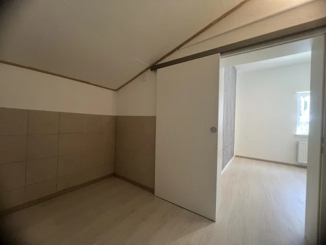 Una casa con due appartamenti, a due passi da tutte le comodità – foto 27 di 31