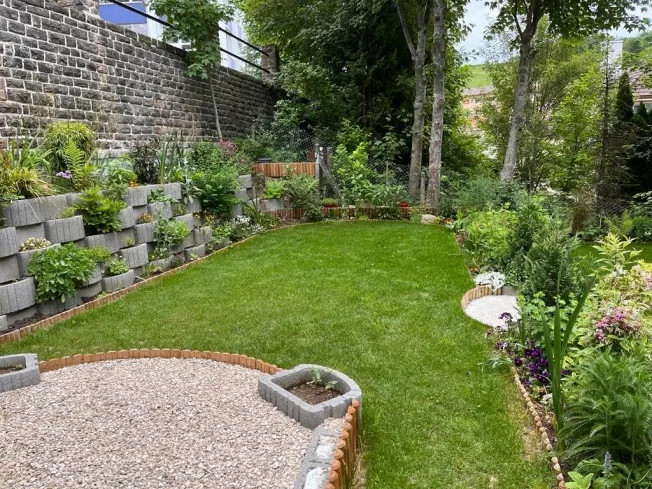 9 Zimmer Einfamilienhaus in Le Locle – Foto 12 von 12