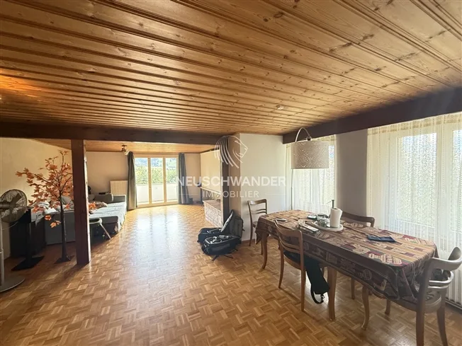 13.5 Zimmer Einfamilienhaus in Belprahon – Foto 8 von 12