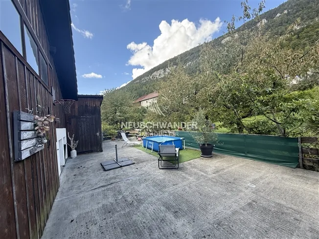 13.5 Zimmer Einfamilienhaus in Belprahon – Foto 10 von 12
