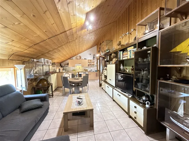 10.5 Zimmer Einfamilienhaus in Eschert – foto 10 di 13